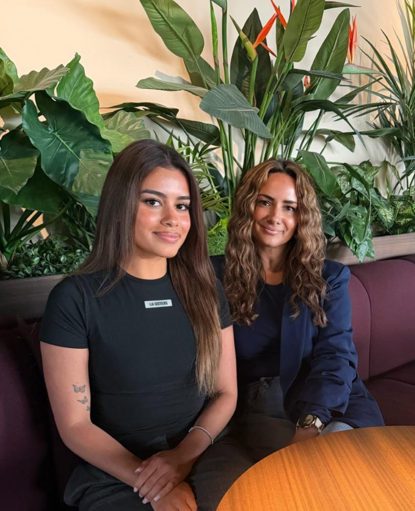 Ramona & Valeria - kopie.jpg